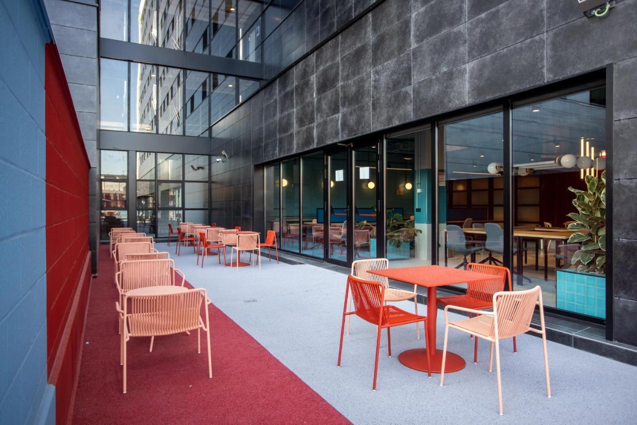 Residencia Universitaria Resa San Mames Бильбао Экстерьер фото