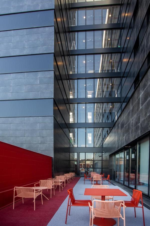 Residencia Universitaria Resa San Mames Бильбао Экстерьер фото